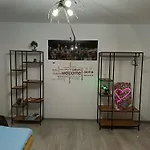 2 Apartment *