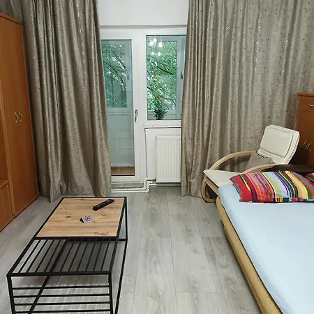 Apartment 2 *